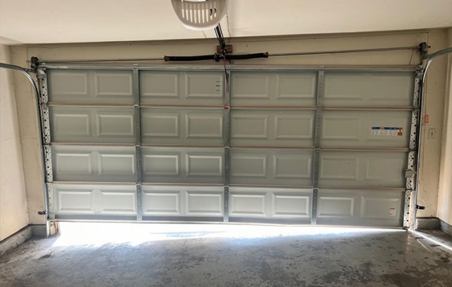 How Routine Garage Door Service in Dallas TX Extends the Life of Your Door