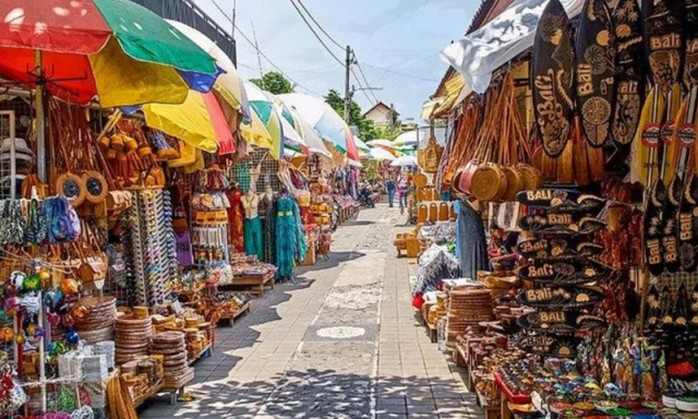 Exploring Kuta Art Market: A Shopper's Paradise in Bali - Indonesia Travel