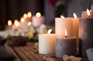 Light Up: How To Decorate Your Home With Candles Light Up: How To Decorate Your Home With Candles