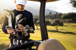 The Pros and Cons of Hybrid Golf Clubs for Everyday Players The Pros and Cons of Hybrid Golf Clubs for Everyday Players