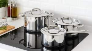 How To Cook With Stainless Steel Cookware for Healthy Meals How To Cook With Stainless Steel Cookware for Healthy Meals