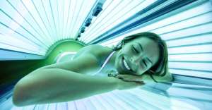 4 Essential Self-Tanning Maintenance Tips 4 Essential Self-Tanning Maintenance Tips
