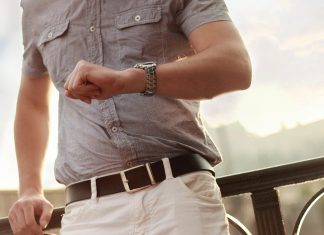 Fasting consists of stopping to eat Fasting consists of stopping to eat